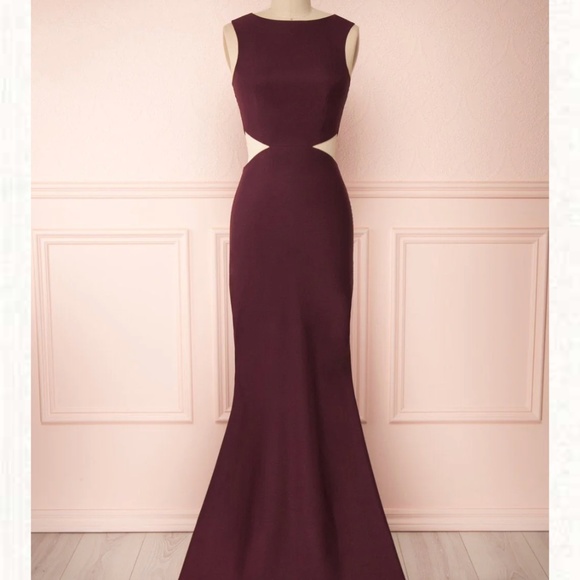 Burgundy Maxi Dress - Picture 1 of 9
